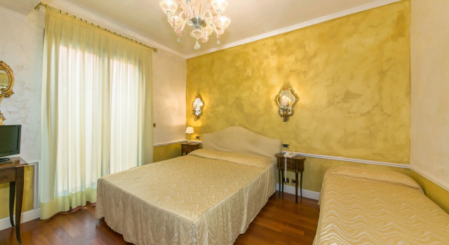 Трёхместный номер Hotel Pantalon