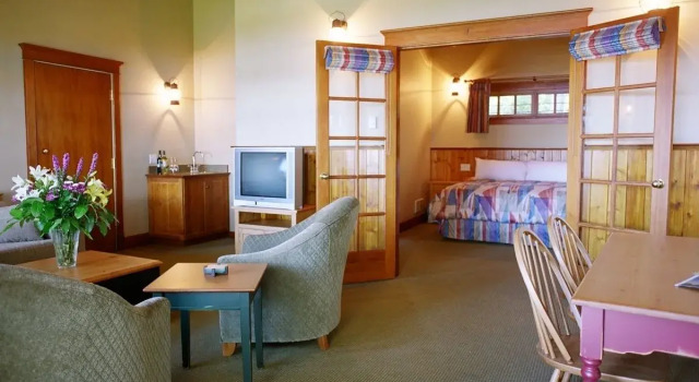 Люкс c 1 комнатой April Point Resort