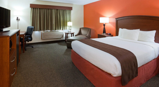 Двухместный номер Standard AmericInn by Wyndham Virginia