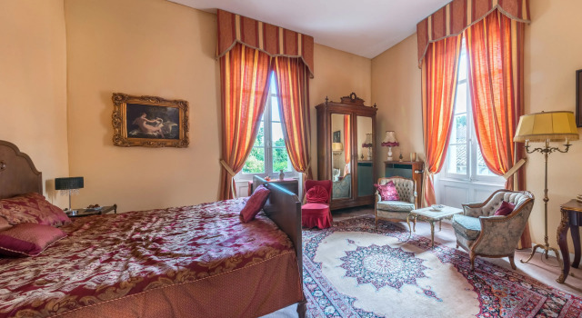 Номер Deluxe Château Le Parc de Mirambeau