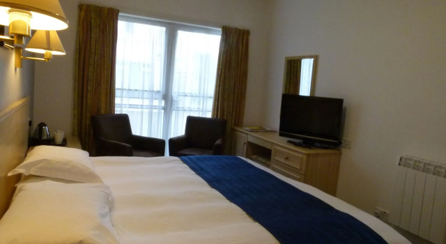Номер Economy Beachcombers Hotel