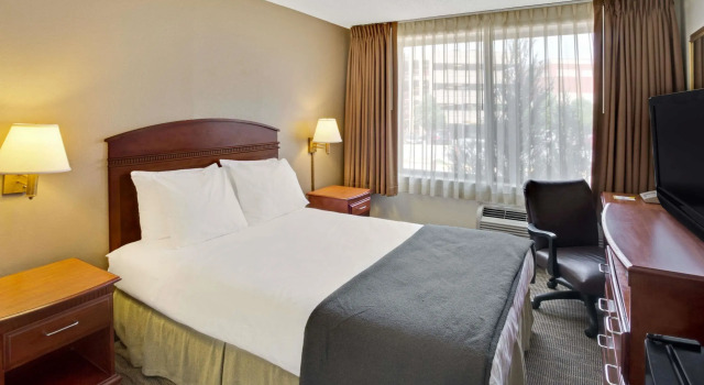 Двухместный номер Standard Days Inn by Wyndham Silver Spring