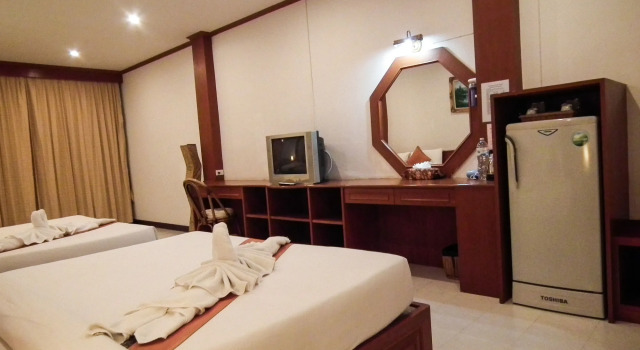 Номер Deluxe Andaman Seaside Resort Bangtao Beach