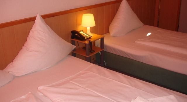 Двухместный номер Standard Angel Hotel
