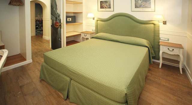Номер Standard Aurelius Ponte SantAngelo Rooms - Self Check-in