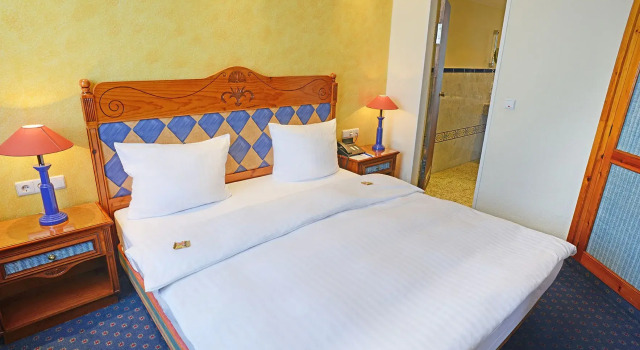 Люкс TOP Kongresshotel Europe