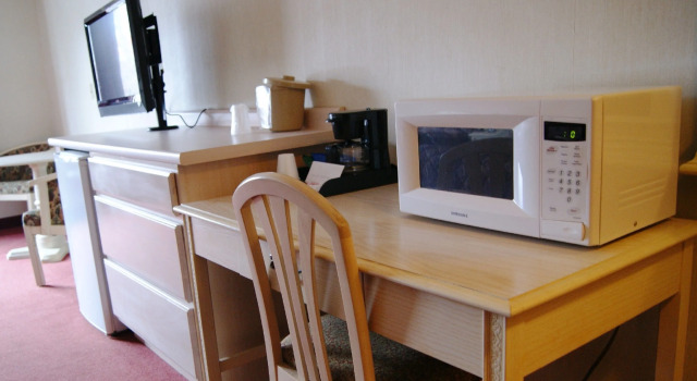 Четырёхместный номер Deluxe Meadow Court Inn - Ithaca