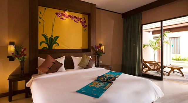 Номер Deluxe Phuket Kata Resotel