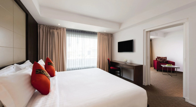 Двухместный люкс Movenpick Suriwongse Hotel Chiang Mai