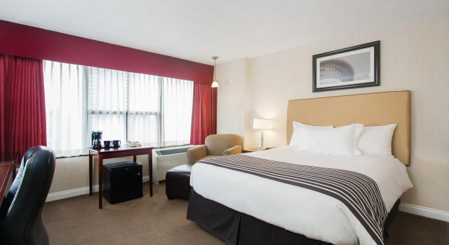 Двухместный номер Standard Sandman Signature Calgary Downtown Hotel