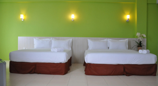 Семейный номер Standard Temasek Hotel