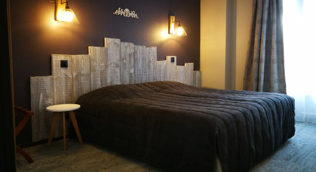 Двухместный номер Standard Hôtel de lOurs