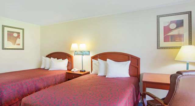 Номер Standard Days Inn Tallahassee-Government Center