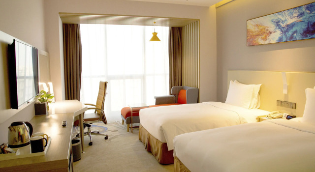 Двухместный номер Standard Holiday Inn Express Anshan Downtown by IHG