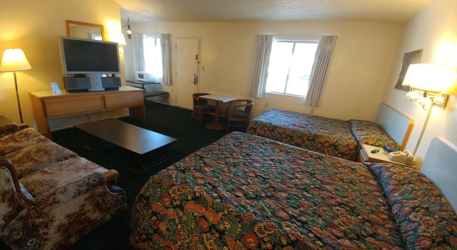 Четырёхместный люкс Magnuson Hotel Sierra Vista