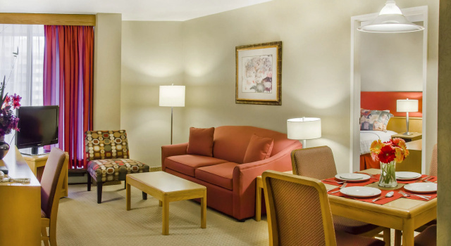Двухместный номер Superior Cartier Place Suite Hotel
