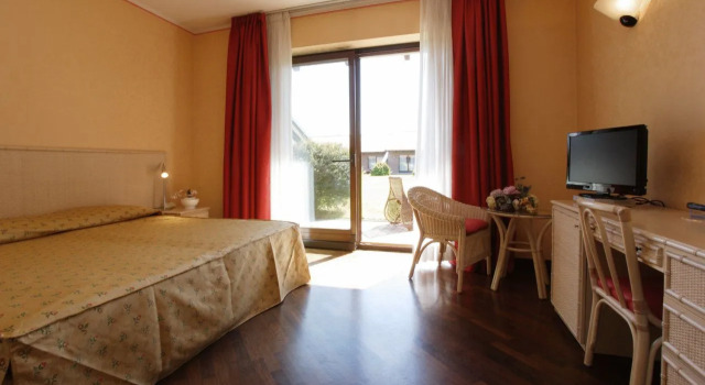 Двухместный номер Standard Отель Serravalle Golf