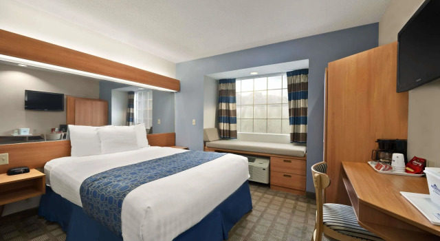 Номер Standard Microtel Inn & Suites by Wyndham Ponchatoula/Hammond