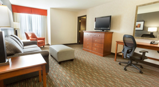 Двухместный люкс Drury Plaza Hotel St Louis Creve Coeur