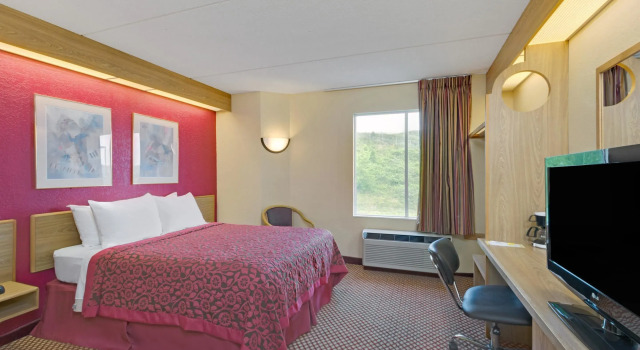 Люкс Deluxe SpringHill Suites by Marriott Pittsburgh Airport