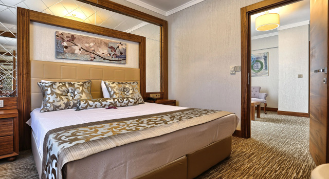 Люкс City Hotel Residence