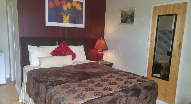 Номер Deluxe West Castle Motel