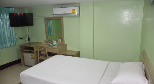 Одноместный номер Deluxe Woodlands Inn
