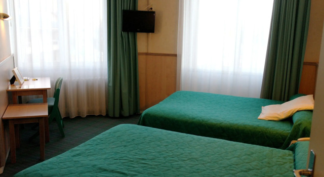 Четырёхместный номер Standard Logis Hôtel Restaurant Le Palous