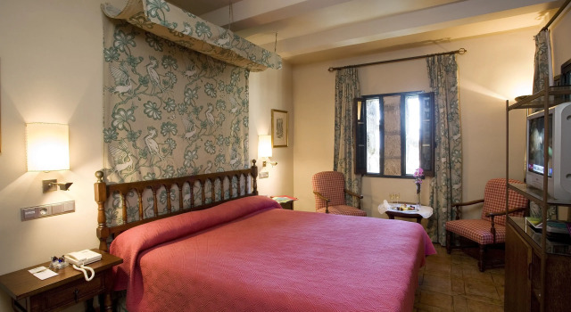 Номер Superior Parador de Jarandilla de la Vera