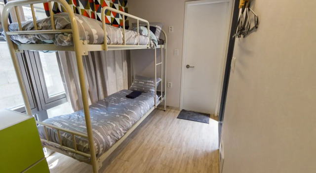 Bett im Wohnheim (Frauenwohnheim) Inside Busan Hostel