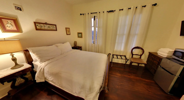 Люкс Balcony Guest House