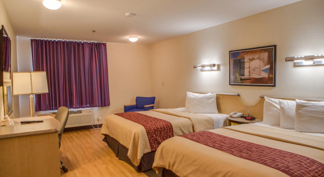 Четырёхместный номер Standard Red Roof Inn Pharr - McAllen