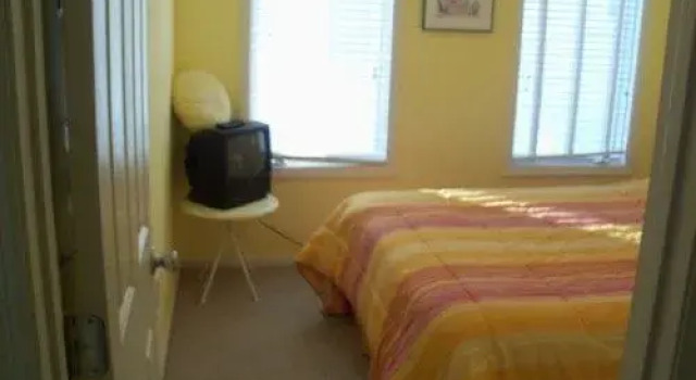 Marsh Manor 3 Br home by RedAwning