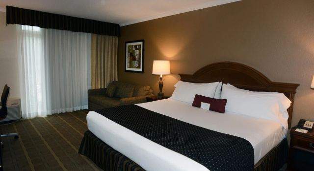 Двухместный номер Standard Wyndham Garden Warsaw