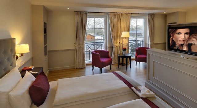 Люкс Executive c 1 комнатой Parkhotel Surenburg