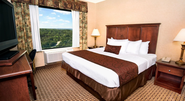 Двухместный полулюкс Grand Plaza Hotel Branson