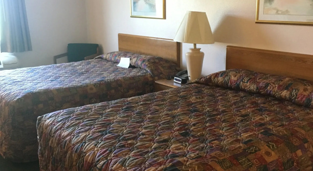 Четырёхместный номер Standard Country Haven Inn