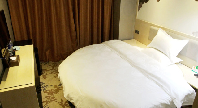 Номер Superior Xinghe Yuezhi S-Guangzhou Yuexiu District Railway Station White Horse Clothing City Flagship Store