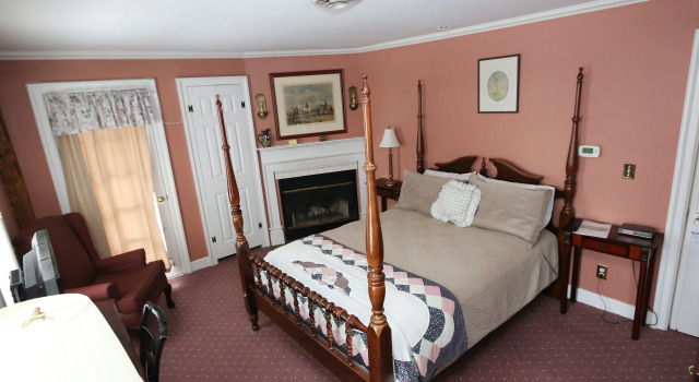 Номер Standard The Cornell Inn, Lenox & The Berkshires