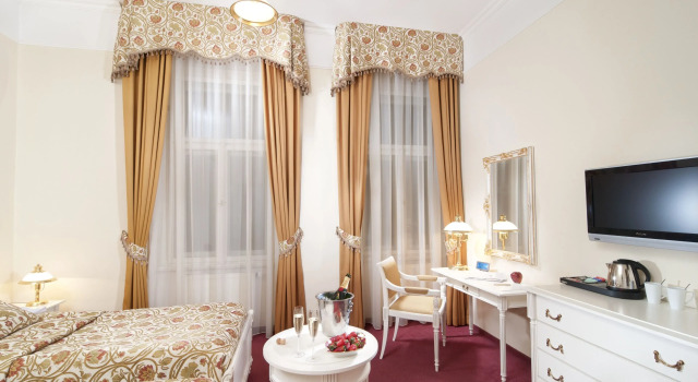 Двухместный номер Standard Alqush Downtown Hotel