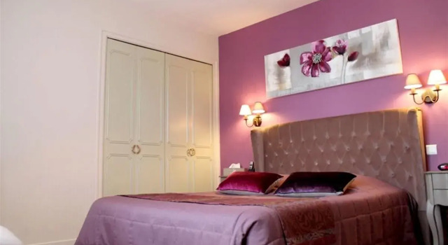 Номер Comfort Logis Hotel La Croix du Sud
