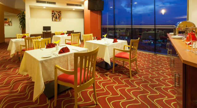 Люкс Crowne Plaza Tuxpan
