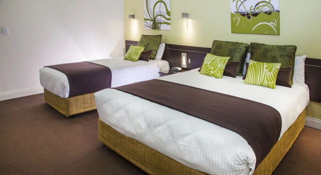 Апартаменты с 2 комнатами Hyde Park Inn