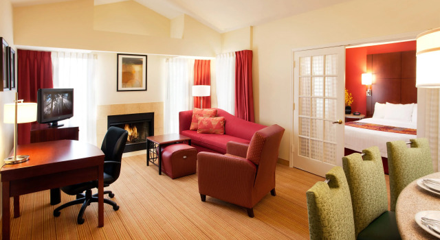 Люкс с 2 комнатами Sonesta ES Suites Tempe