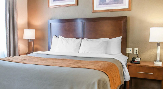 Двухместный люкс Comfort Inn Madison near Clifty Falls