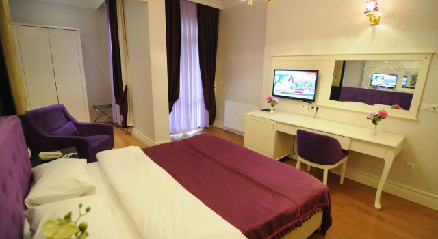 Suite East Suite Hotel