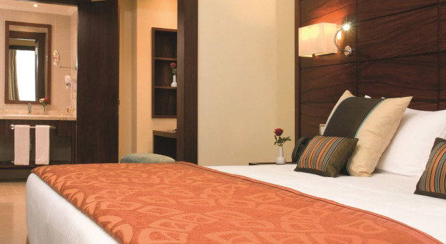 Двухместный люкс Deluxe Part Haram View Movenpick Hotel & Residences Hajar Tower Makkah
