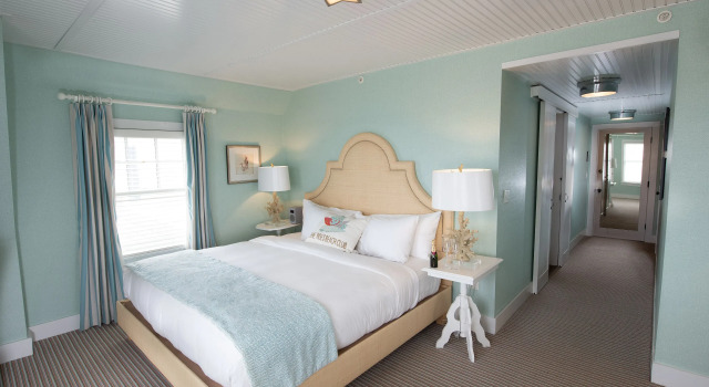 Двухместный номер Standard oceanfront The Tides Beach Club