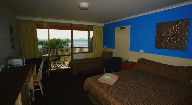 Номер Standard с балконом Swansea Motor Inn Tasmania