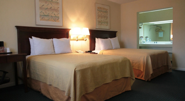 Четырёхместный номер Standard Quality Inn Piedras Negras